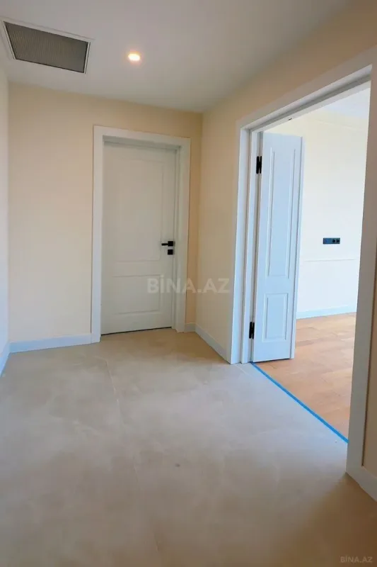 Satılır 2 otaqlı mənzil 70 m²