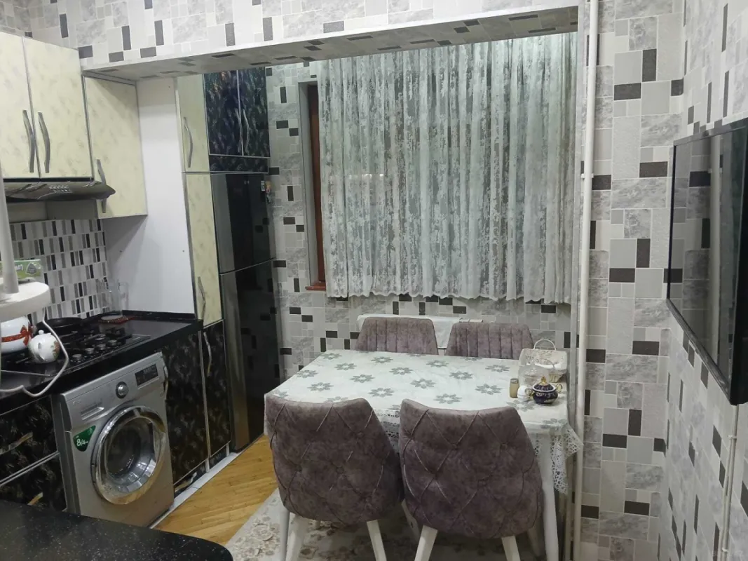 Kirayə verilir 3 otaqlı mənzil 75 m²