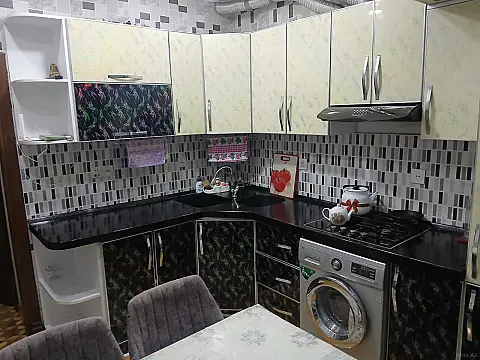 Kirayə verilir 3 otaqlı mənzil 75 m²