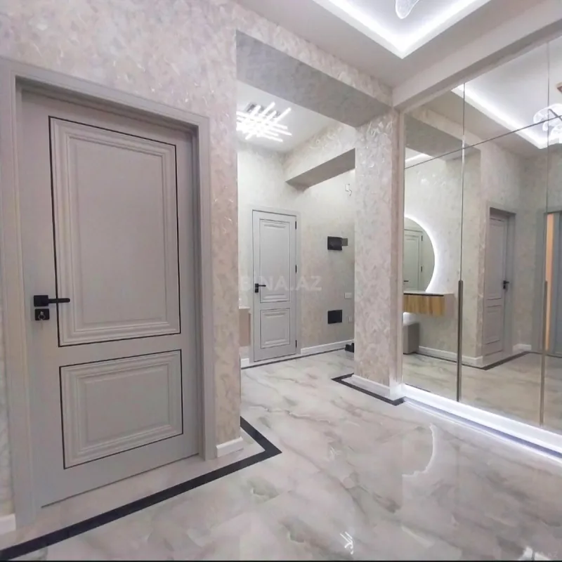 Satılır 2 otaqlı mənzil 77 m²