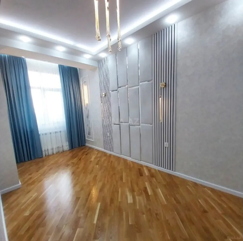 Satılır 2 otaqlı mənzil 77 m²