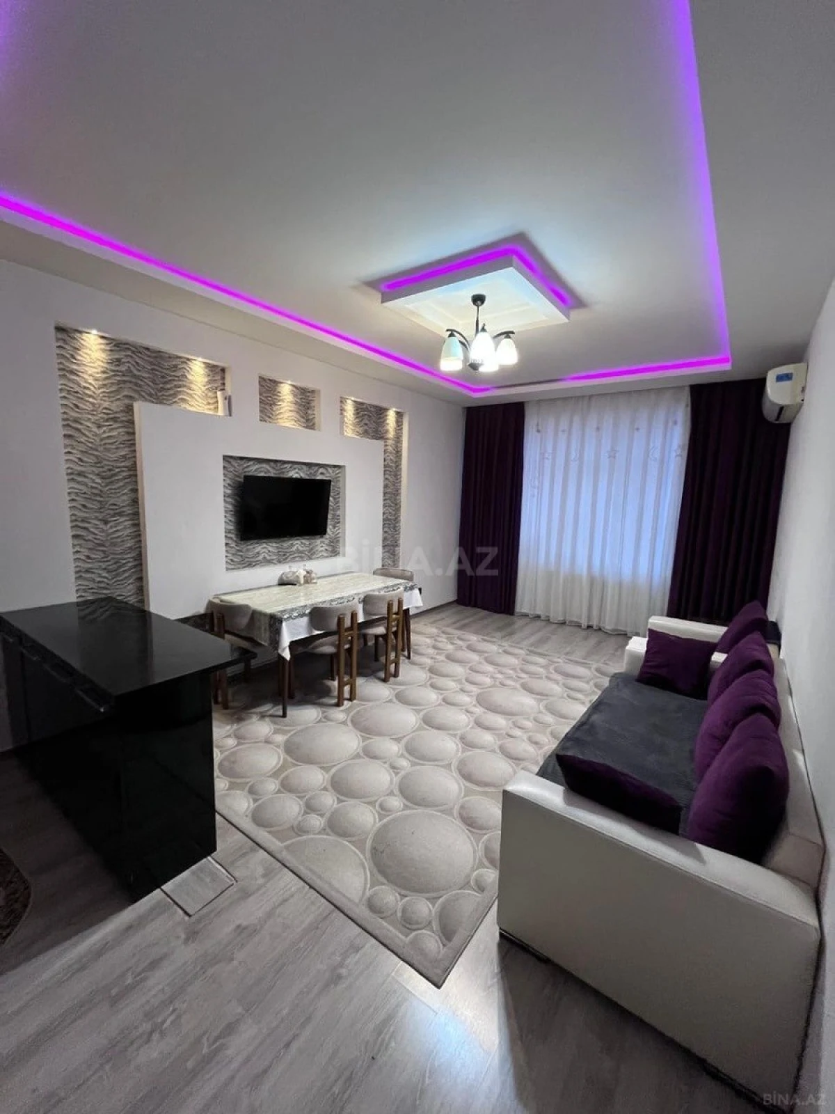 Satılır 2 otaqlı mənzil 70 m²