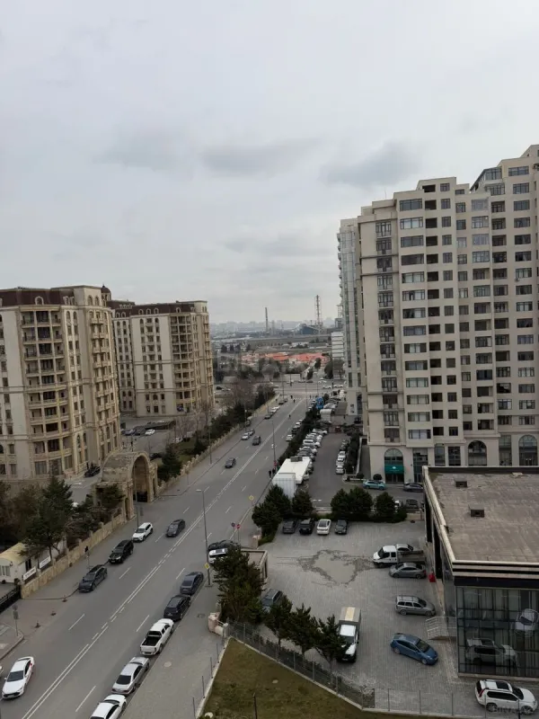 Satılır 2 otaqlı mənzil 117.2 m²