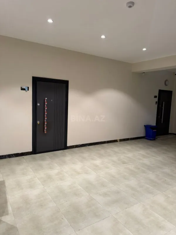 Satılır 2 otaqlı mənzil 117.2 m²