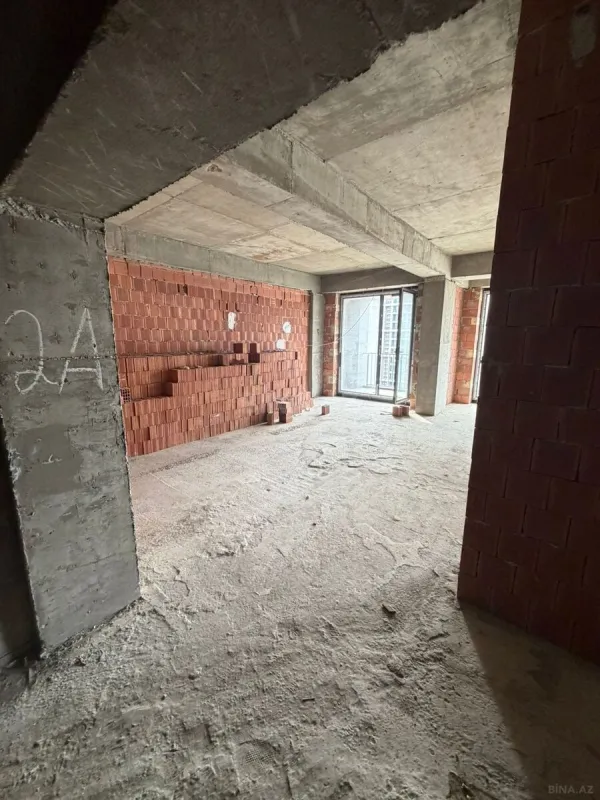 Satılır 2 otaqlı mənzil 117.2 m²