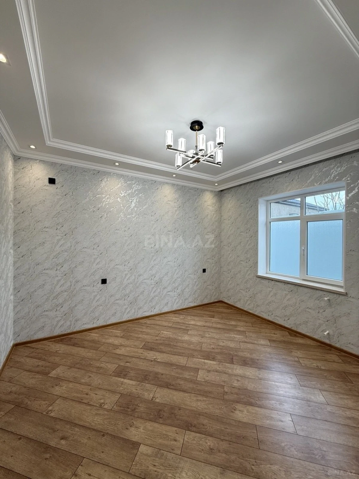Satılır 4 otaqlı həyət evi 160 m²