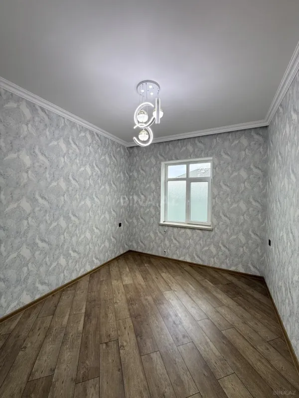 Satılır 4 otaqlı həyət evi 160 m²