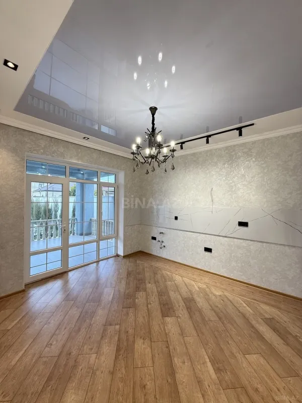 Satılır 4 otaqlı həyət evi 160 m²