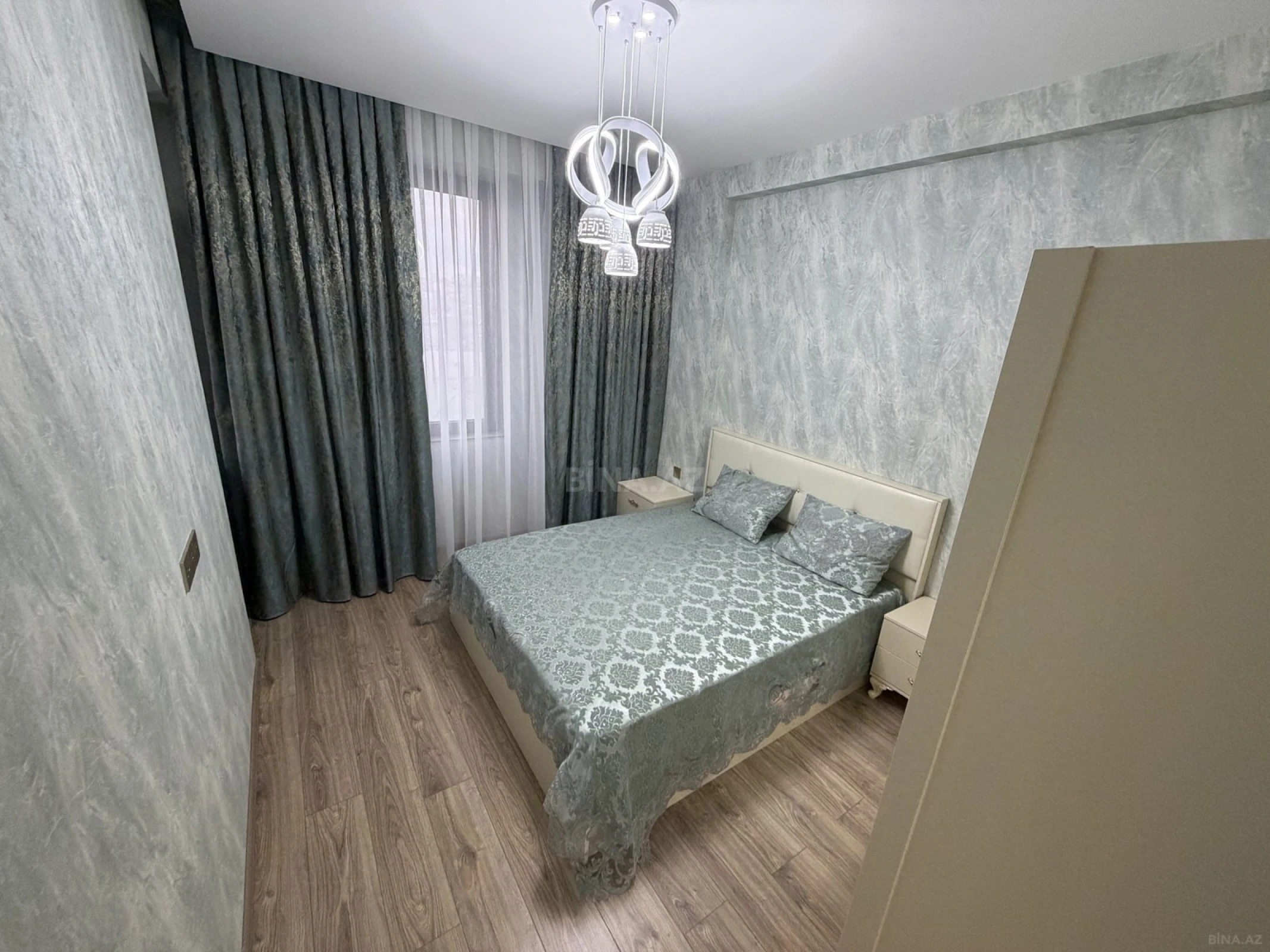 Satılır 2 otaqlı mənzil 49 m²