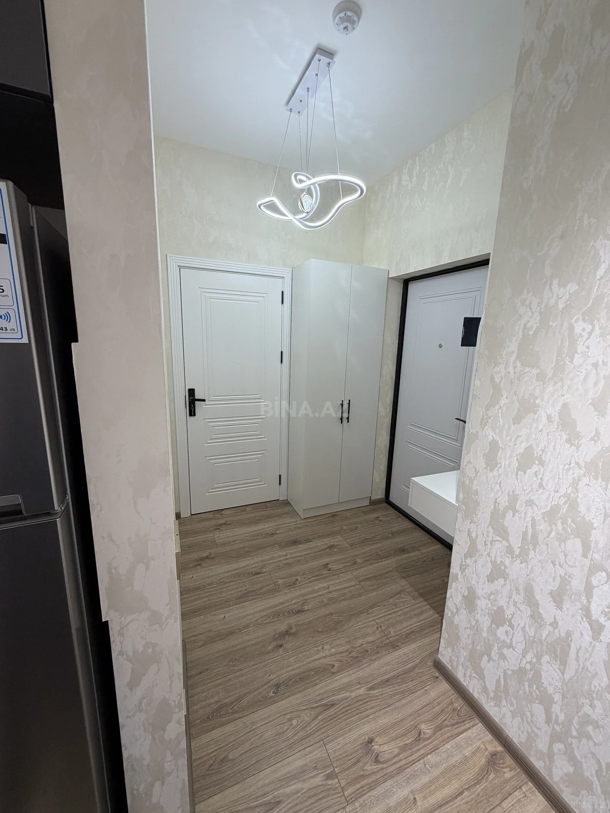Satılır 2 otaqlı mənzil 49 m²