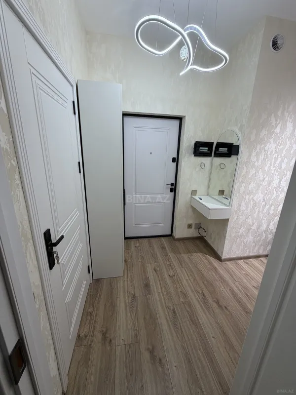 Satılır 2 otaqlı mənzil 49 m²