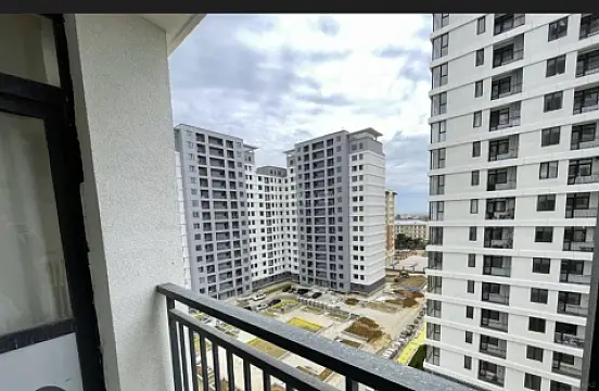 Satılır 2 otaqlı mənzil 49 m²