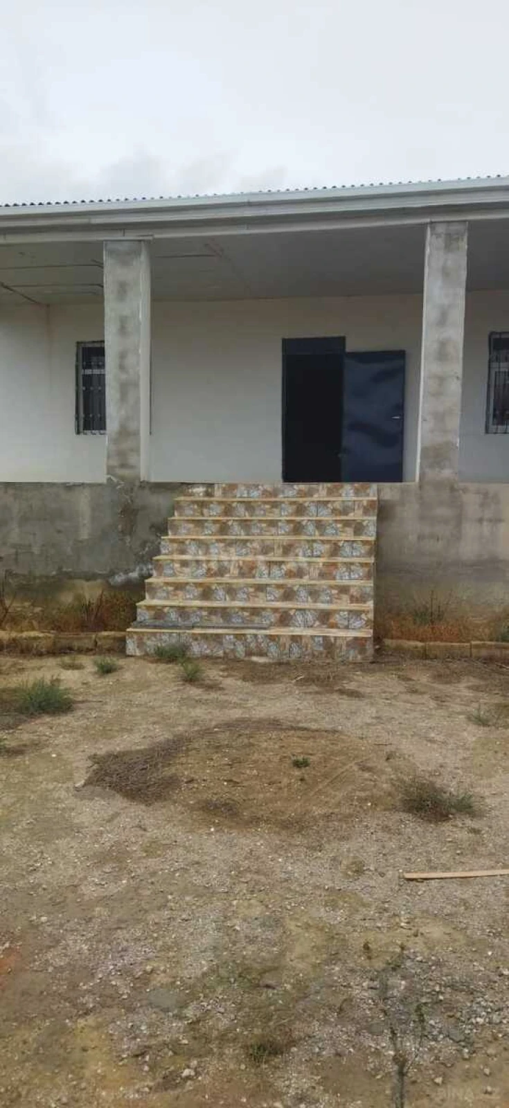 Satılır 3 otaqlı həyət evi 110 m²