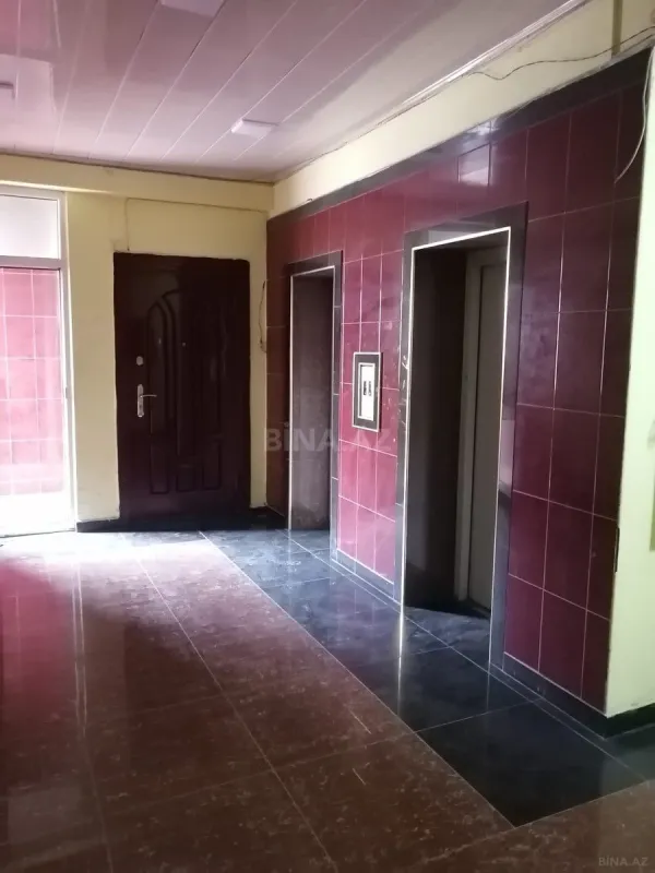 Satılır 3 otaqlı mənzil 148 m²