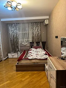 Kirayə verilir 4 otaqlı mənzil 130 m²