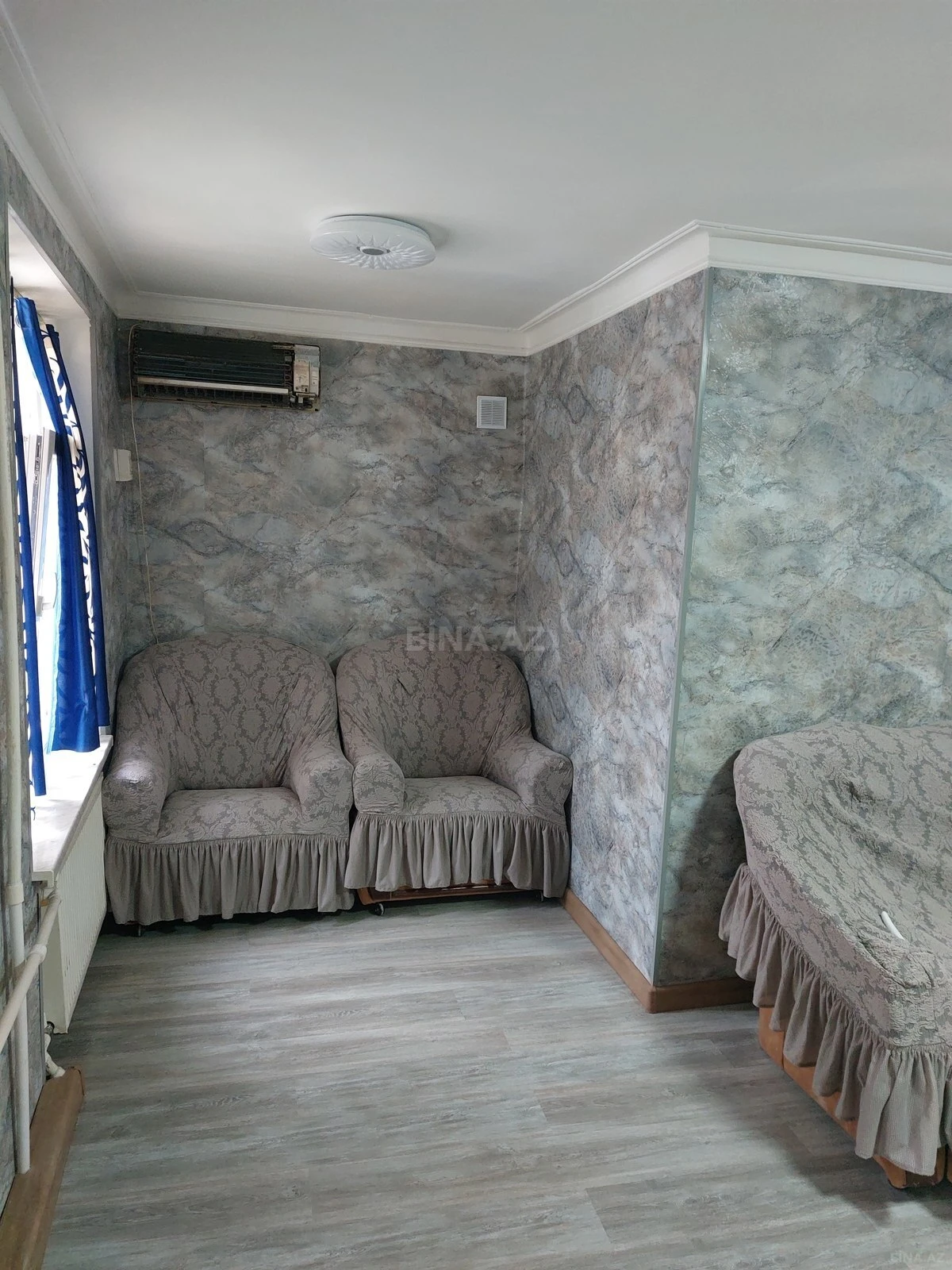 Kirayə verilir 2 otaqlı mənzil 60 m²