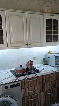 Satılır 6 otaqlı həyət evi 220 m²