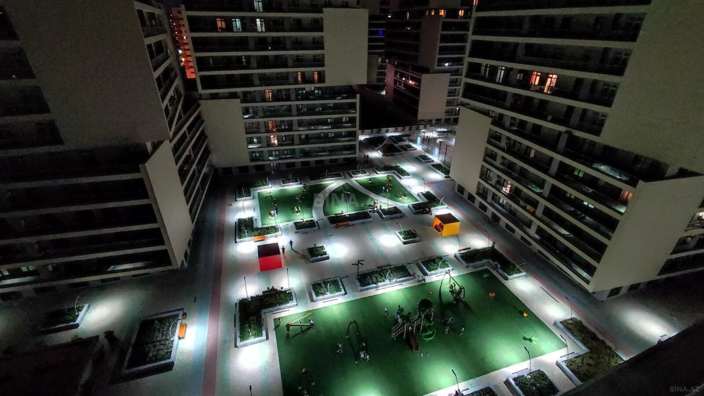 Kirayə verilir 2 otaqlı mənzil 70 m²