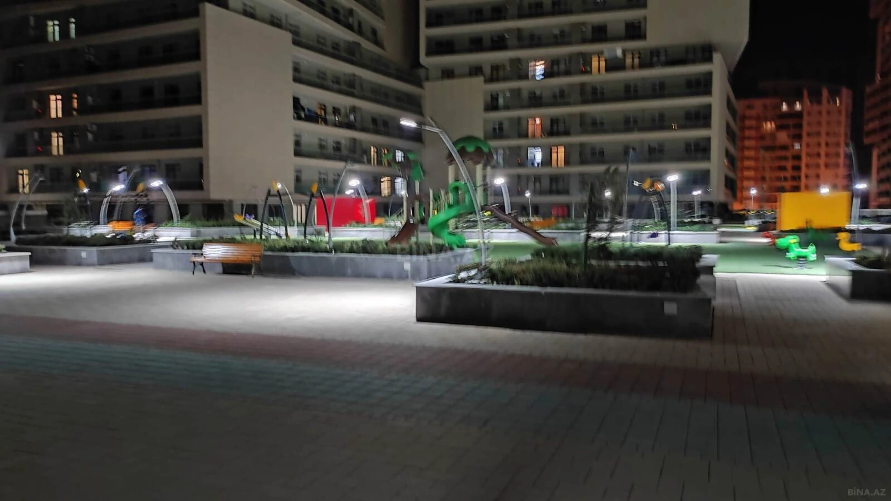 Kirayə verilir 2 otaqlı mənzil 70 m²