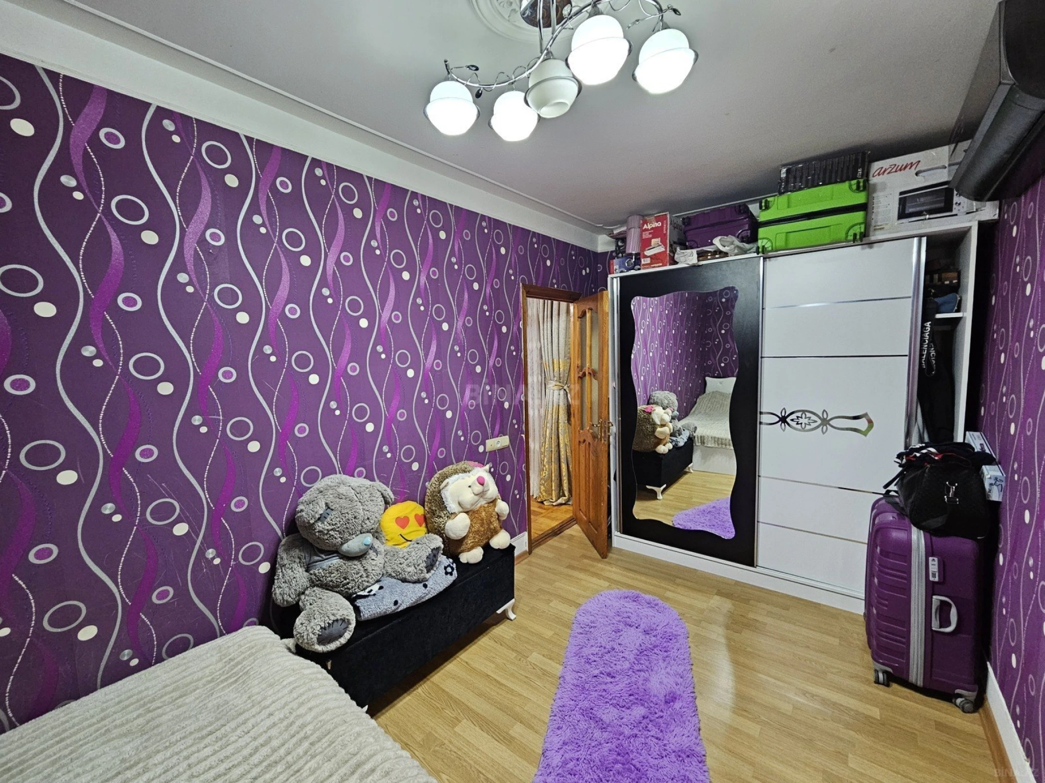 Satılır 2 otaqlı mənzil 55 m²