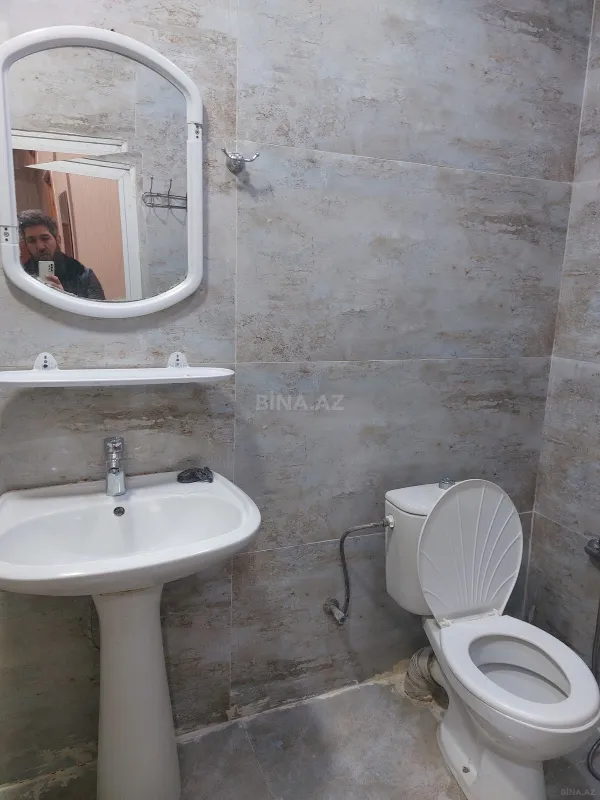 Kirayə verilir 2 otaqlı mənzil 70 m²