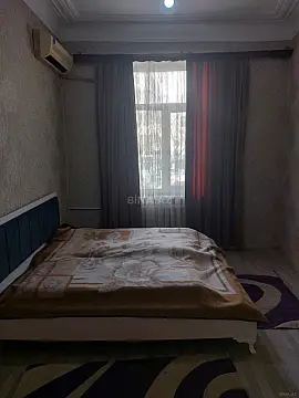 Kirayə verilir 2 otaqlı mənzil 70 m²
