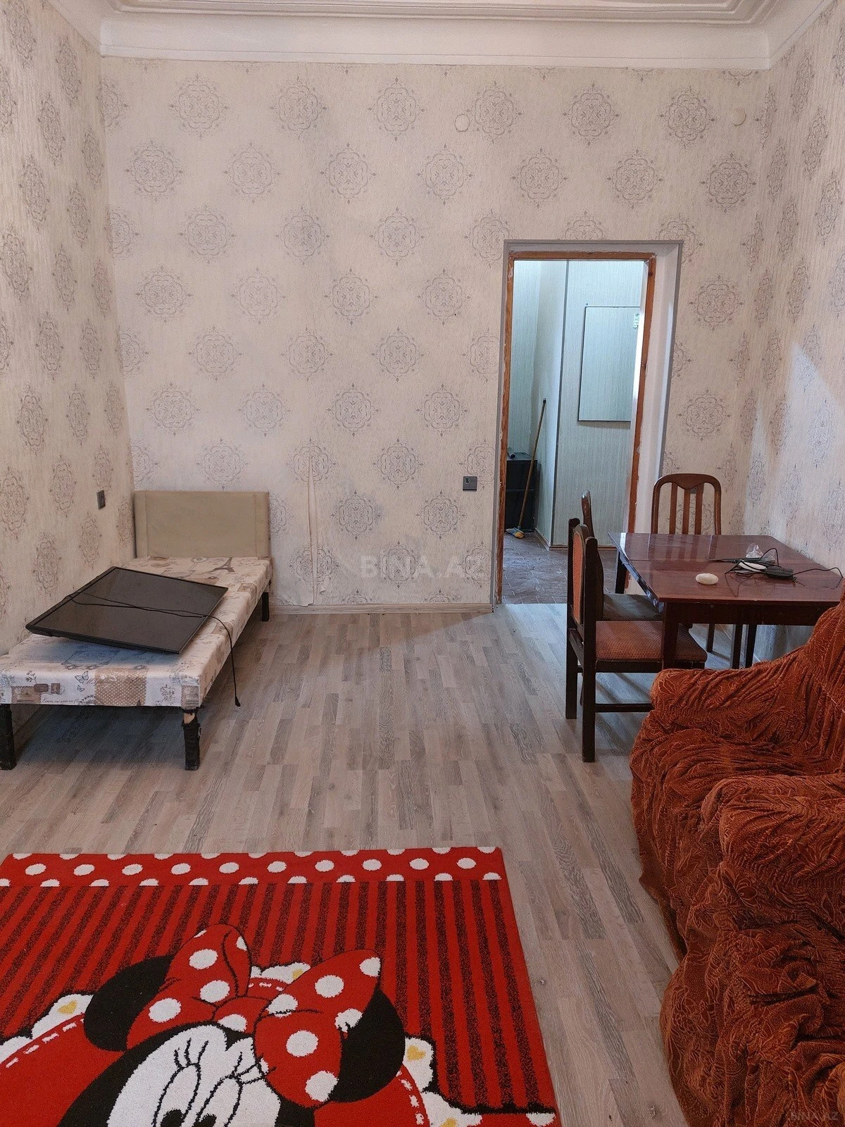 Kirayə verilir 2 otaqlı mənzil 70 m²