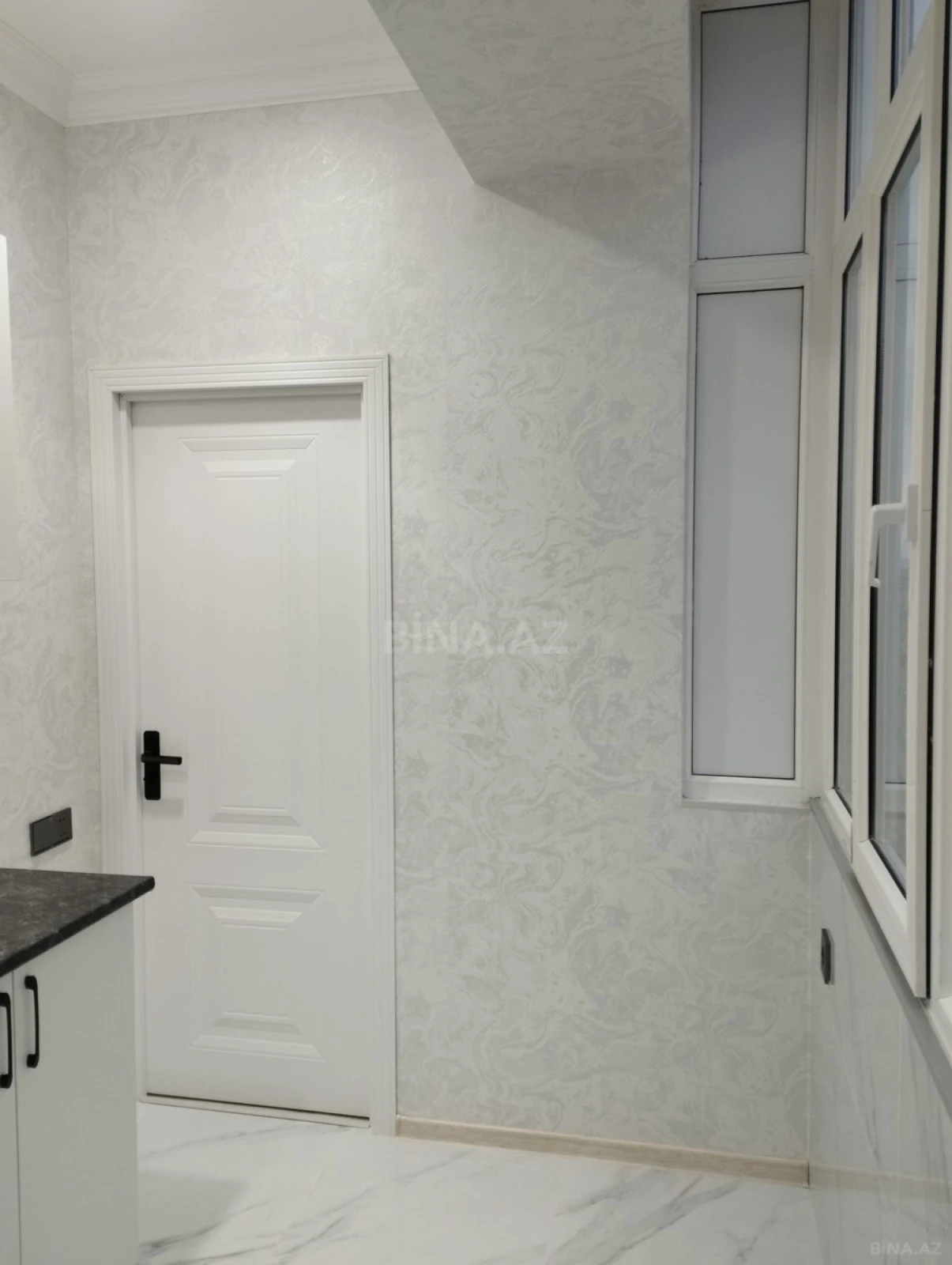 Satılır 2 otaqlı mənzil 44 m²