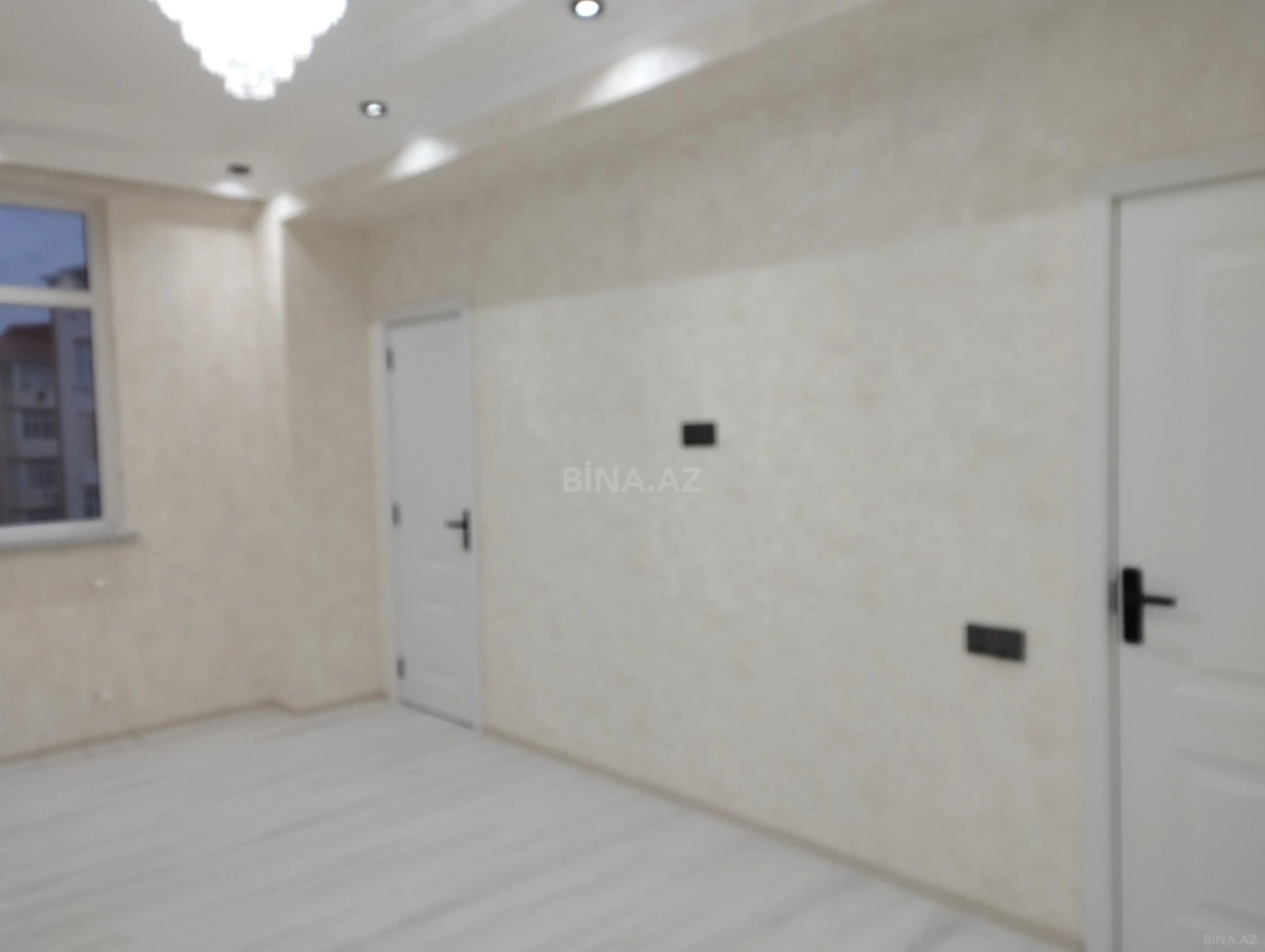 Satılır 2 otaqlı mənzil 44 m²