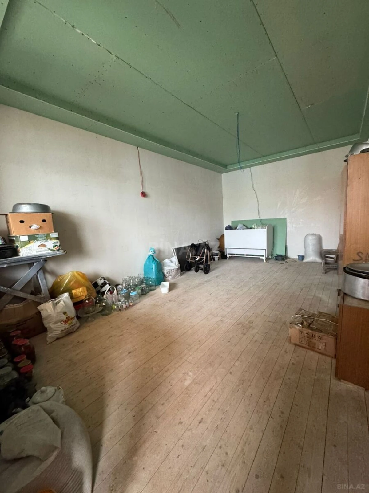 Satılır 4 otaqlı həyət evi 200 m²