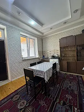 Satılır 4 otaqlı həyət evi 200 m²