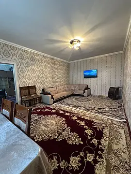 Satılır 4 otaqlı həyət evi 200 m²