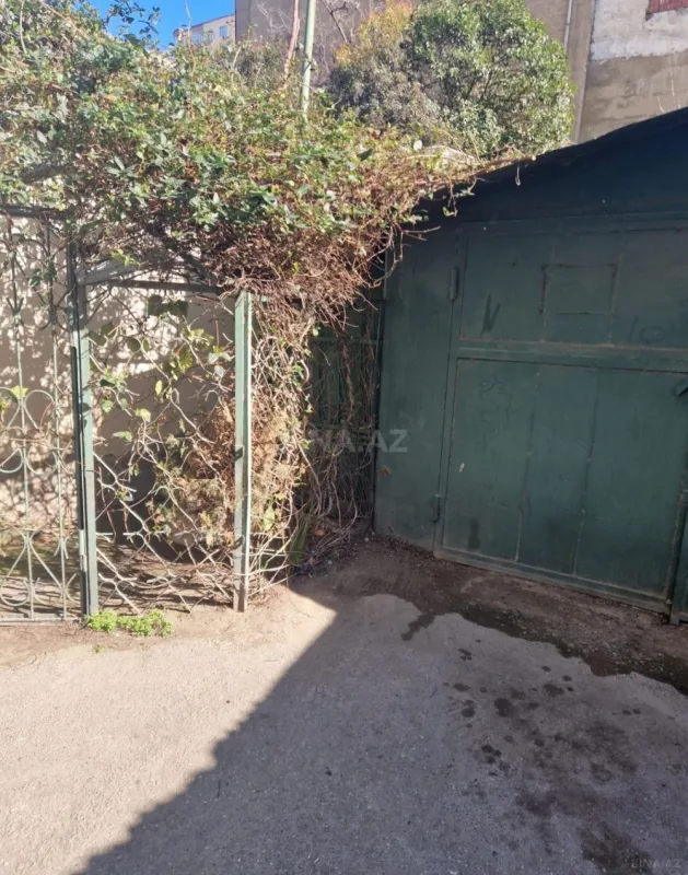 Satılır qaraj 21 m²