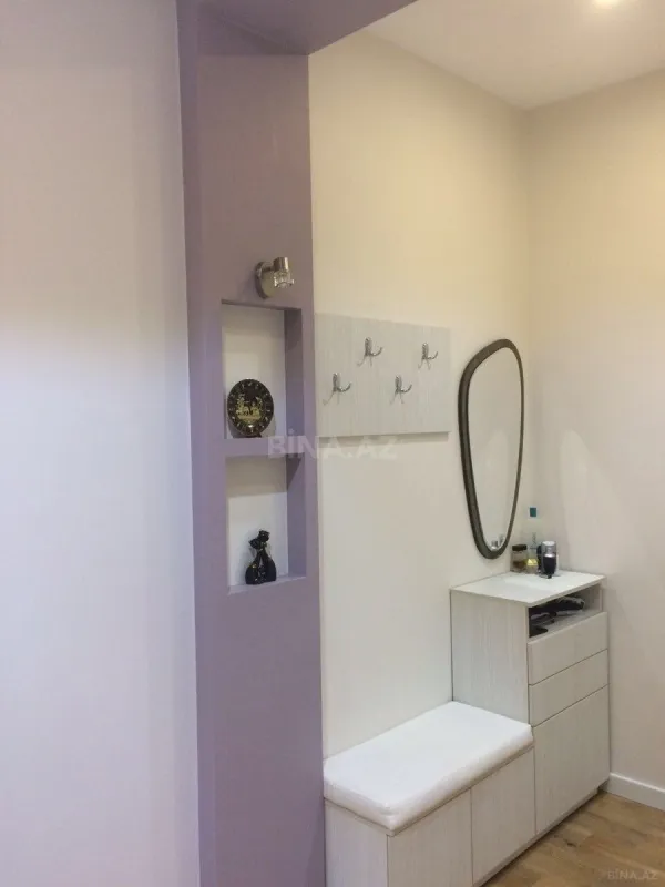 Satılır 3 otaqlı mənzil 123 m²