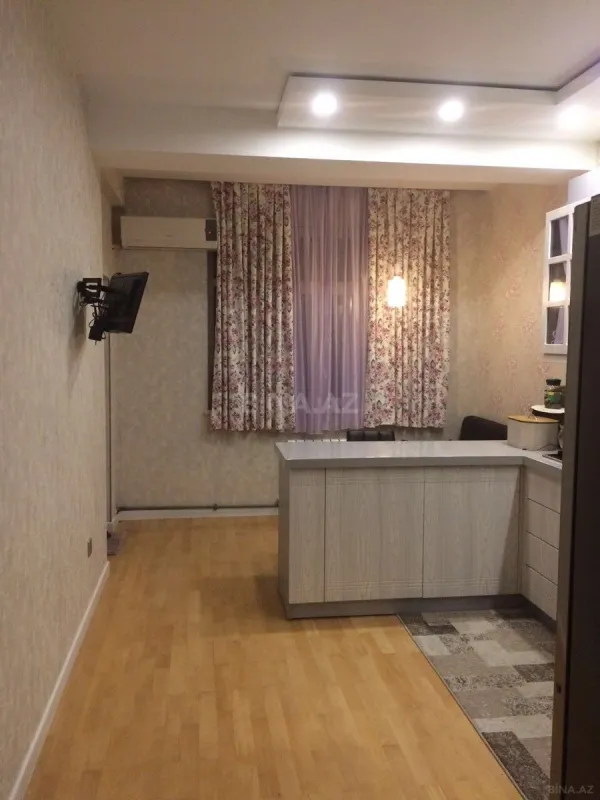 Satılır 3 otaqlı mənzil 123 m²