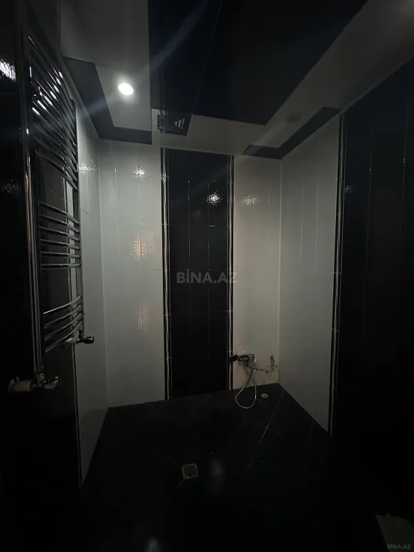 Kirayə verilir 2 otaqlı mənzil 85 m²