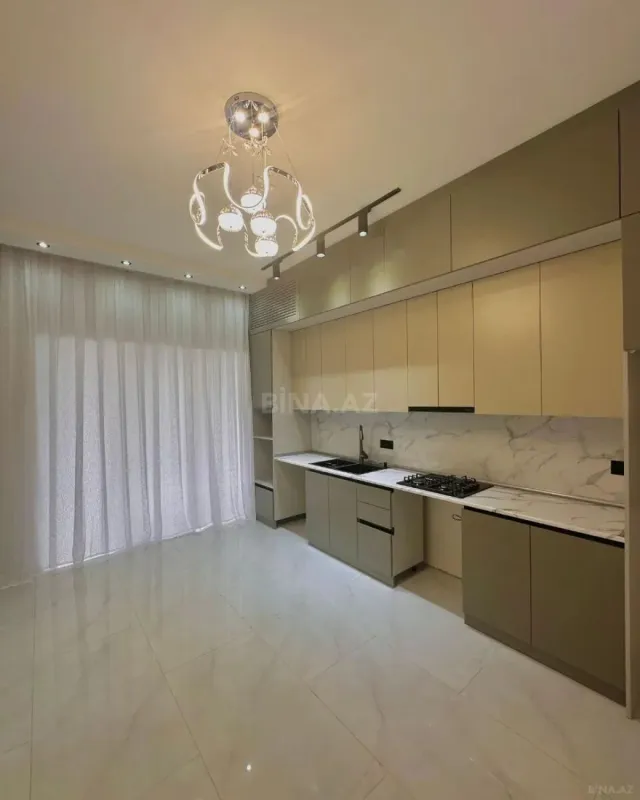Satılır 4 otaqlı həyət evi 170 m²