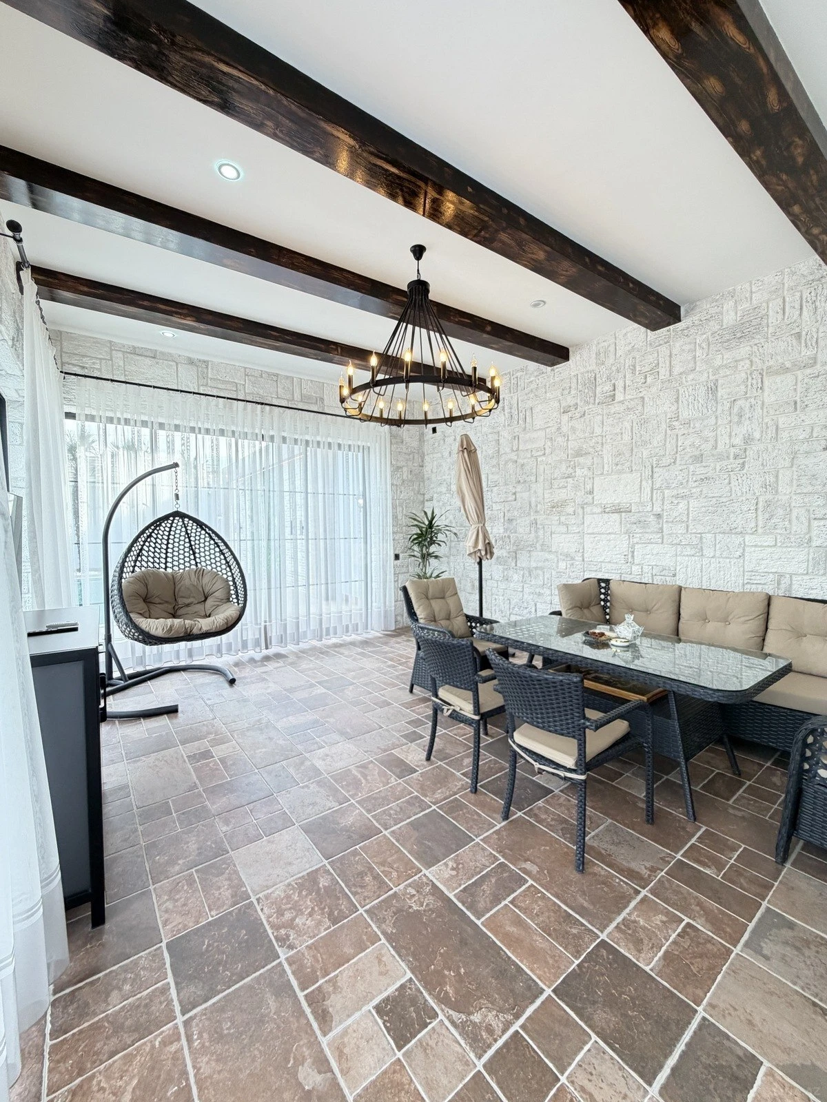 Satılır 6 otaqlı həyət evi 450 m²