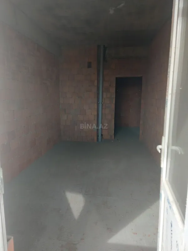 Satılır 2 otaqlı mənzil 68.7 m²