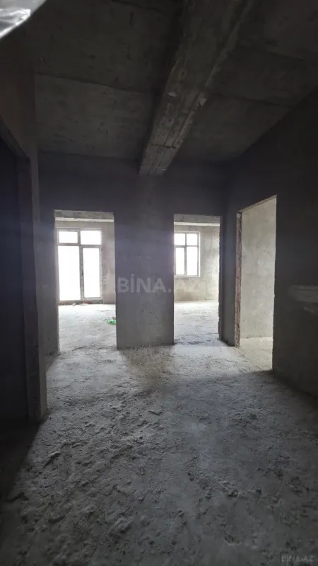 Satılır 3 otaqlı mənzil 123 m²