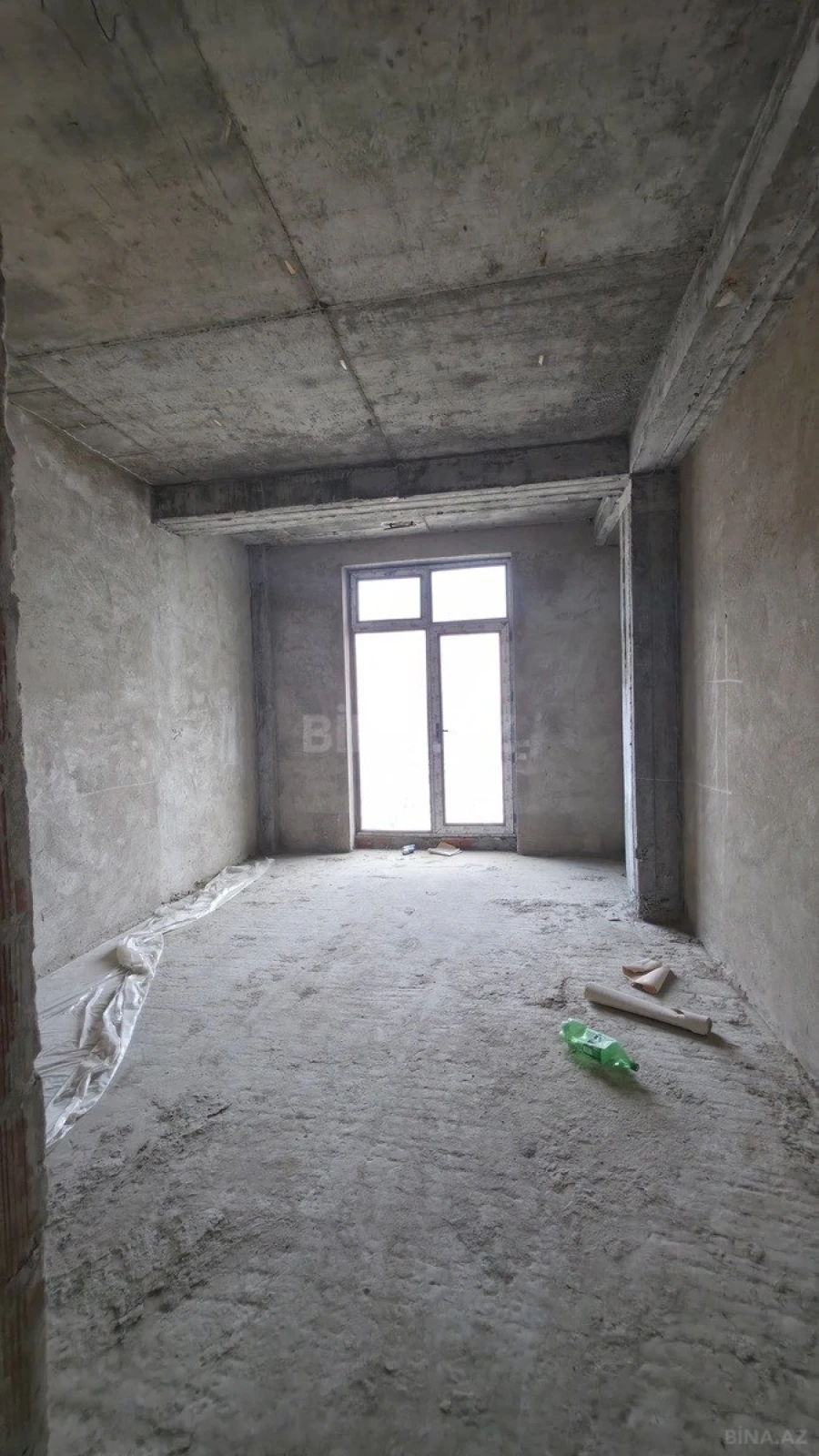 Satılır 3 otaqlı mənzil 123 m²