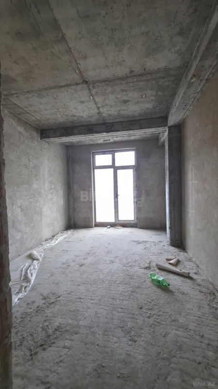 Satılır 3 otaqlı mənzil 123 m²