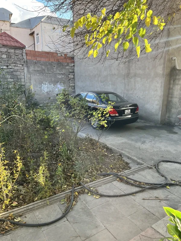 Satılır 5 otaqlı həyət evi 144 m²