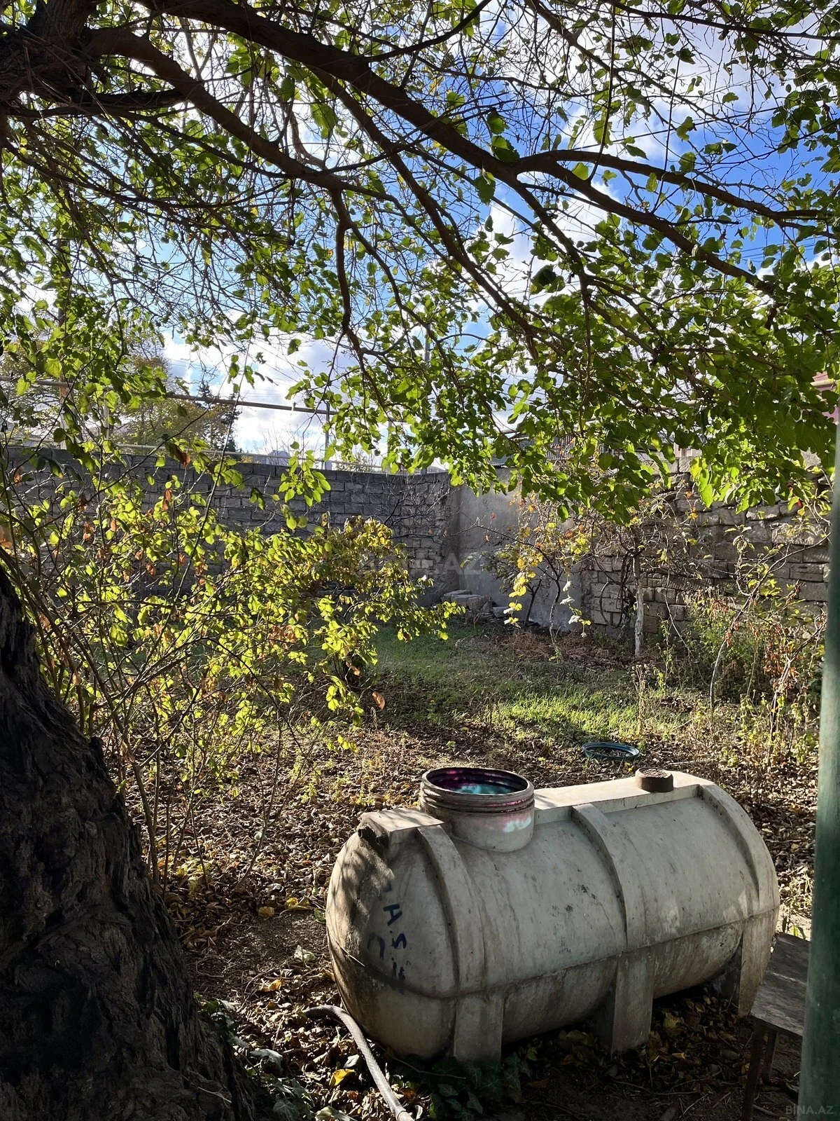 Satılır 5 otaqlı həyət evi 144 m²