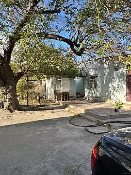 Satılır 5 otaqlı həyət evi 144 m²