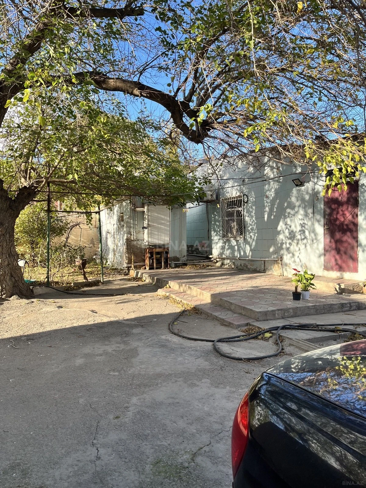 Satılır 5 otaqlı həyət evi 144 m²