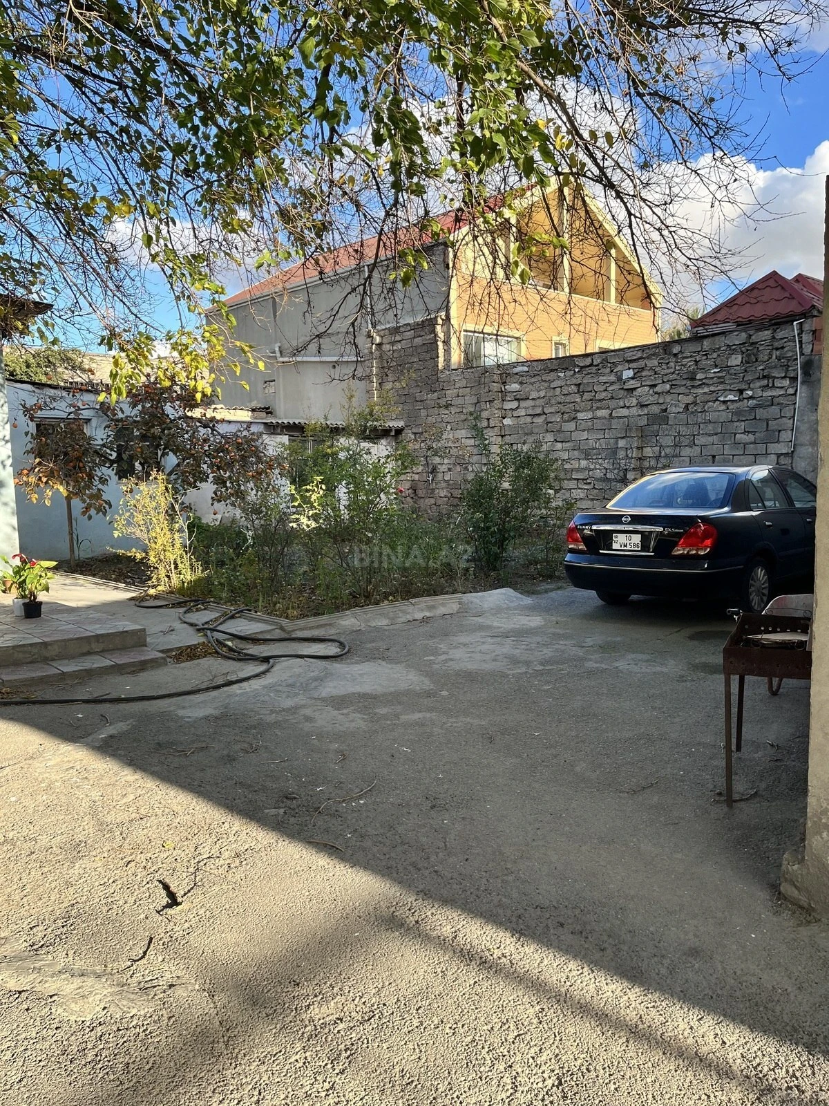 Satılır 5 otaqlı həyət evi 144 m²