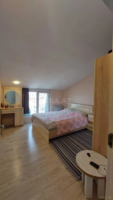 Satılır 2 otaqlı mənzil 64 m²
