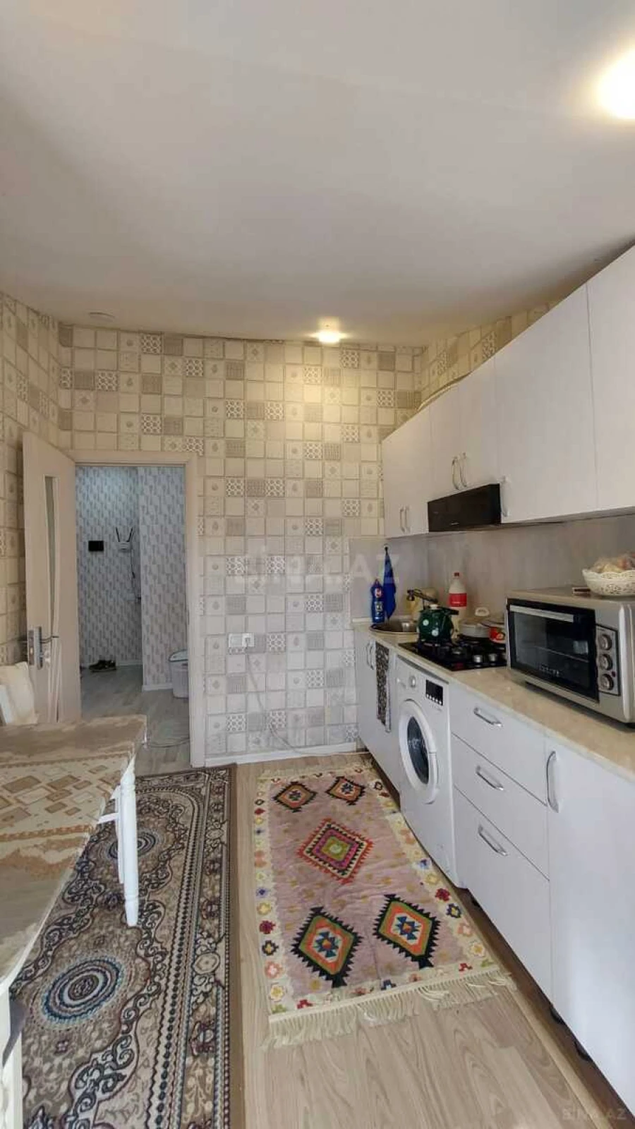 Satılır 2 otaqlı mənzil 64 m²