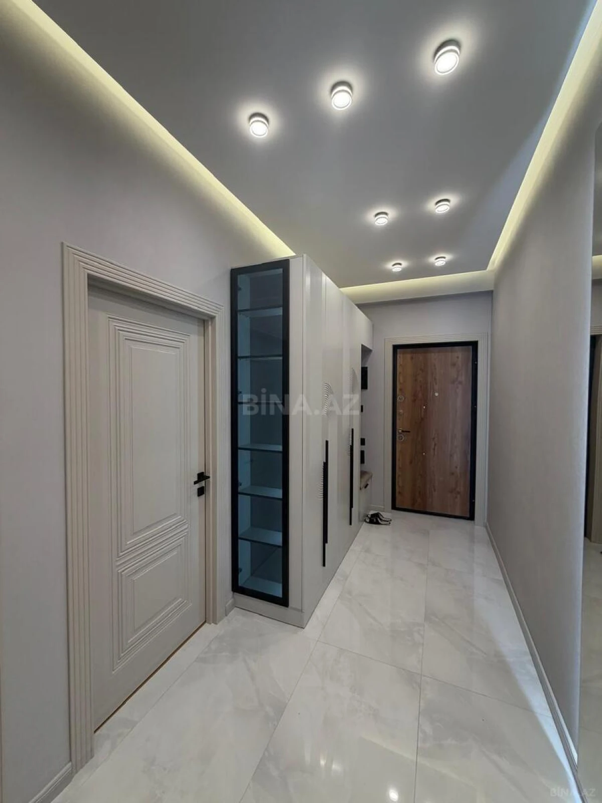 Satılır 2 otaqlı mənzil 55 m²